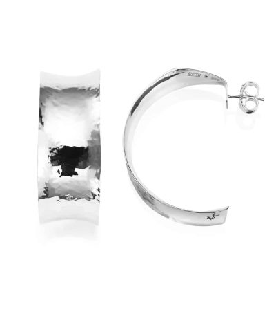 Alternative view of Efva Attling hooked on simone hoops