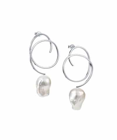 Efva Attling Curly pearly ear