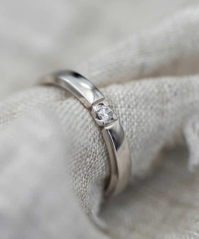 Alternative view of Beta alliansering i hvitt gull med diamant 0,07 ct TWSI