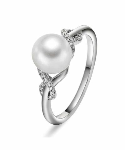 Ring i gull med fv perle og dia 0,06 ct