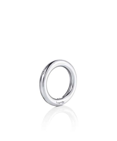 Produktbilde av Efva Attling one love & stars ring laget av sølv og diamanter.