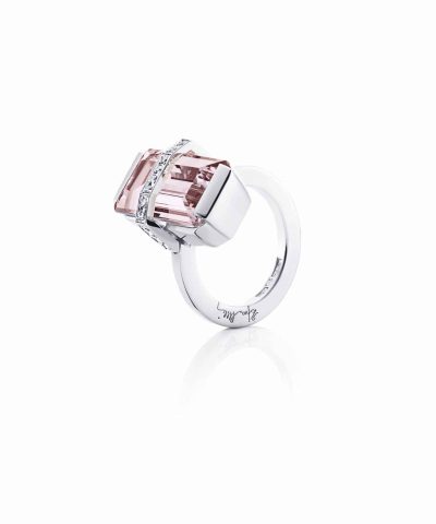 Efva Attling Bend over ring - morganite