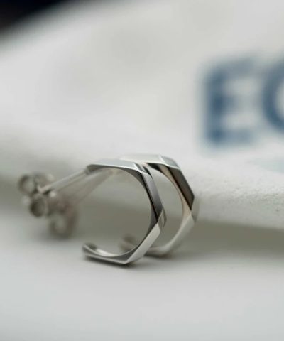 Alternative view of Fasett øredobbber i hvitt gull