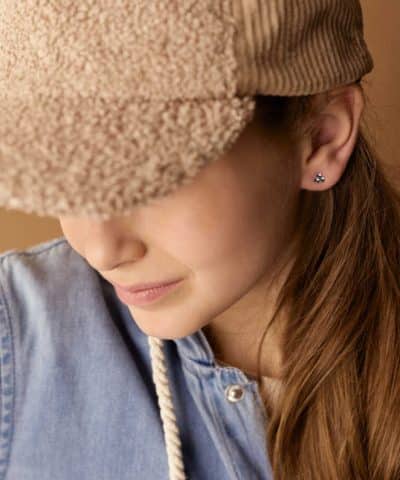 Alternative view of Øredobber i medisinsk plast