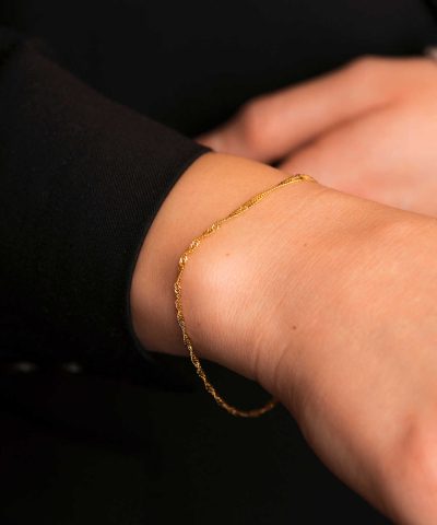 Alternative view of Singapore armbånd i gull