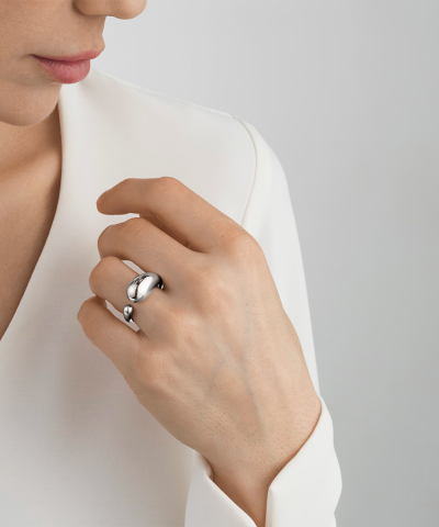 Alternative view of Georg Jensen Mercy ring, stor