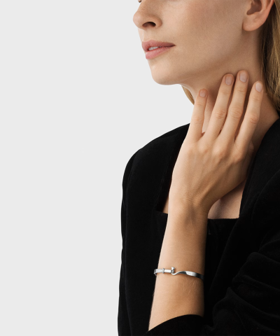 Alternative view of Georg Jensen TORUN armring