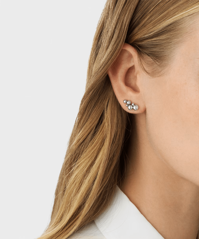 Alternative view of Georg Jensen Moonlight Grapes øreringer