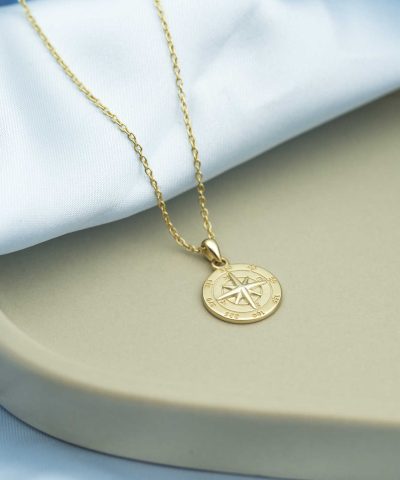 Alternative view of Smykke i sølv kompass