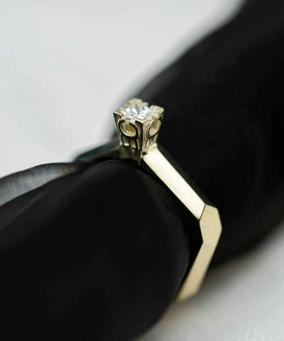 Alternative view of Fasettring i gult gull, Diamant 0.20ct (TWSI)