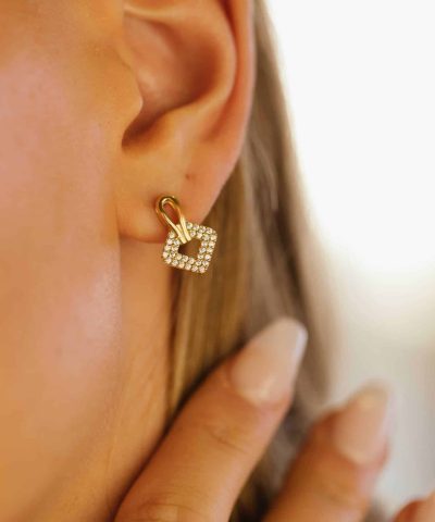 Alternative view of Gulldia Signatur Øredobber i sølv med zirkonia