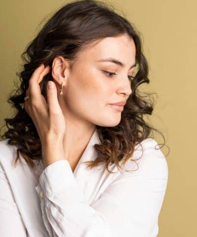 Alternative view of Fiji øredobber i sølv m/zirkonia