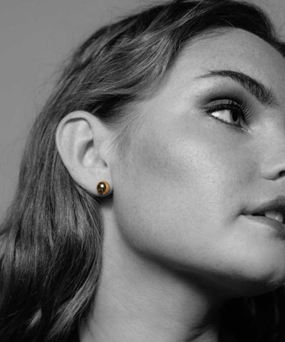 Alternative view of Noir øredobber i sølv, 9 mm