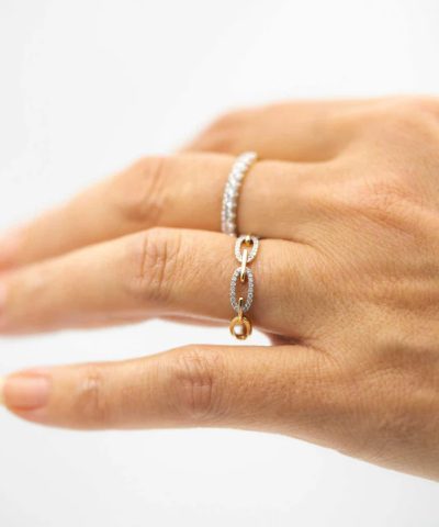 Alternative view of Ring i gult gull med diamant 0,20 ct WSI