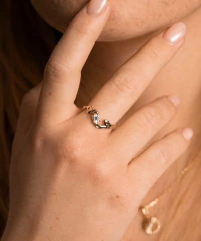 Alternative view of Shapes by Gulldia Sparkle ring i sølv med zirkonia