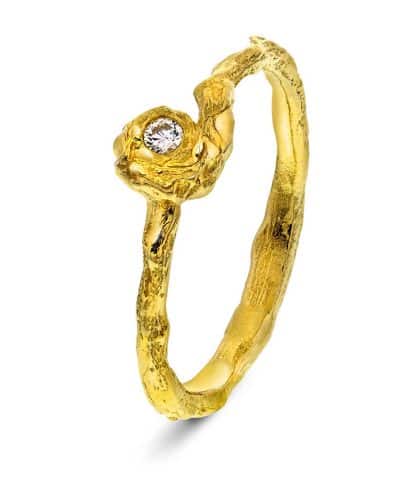 Shapes by Gulldia Spring Ring i sølv med zirkonia