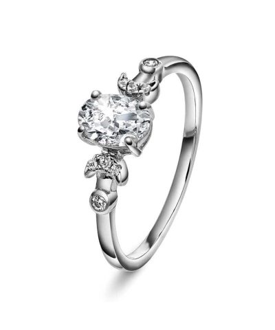 Cora ring i sølv med zirkonia