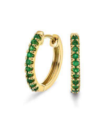 Øreringer i gult gull med smaragd
