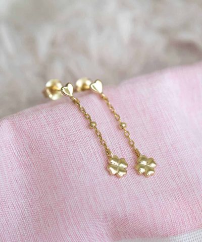 Alternative view of Øredobber i sølv firkløver