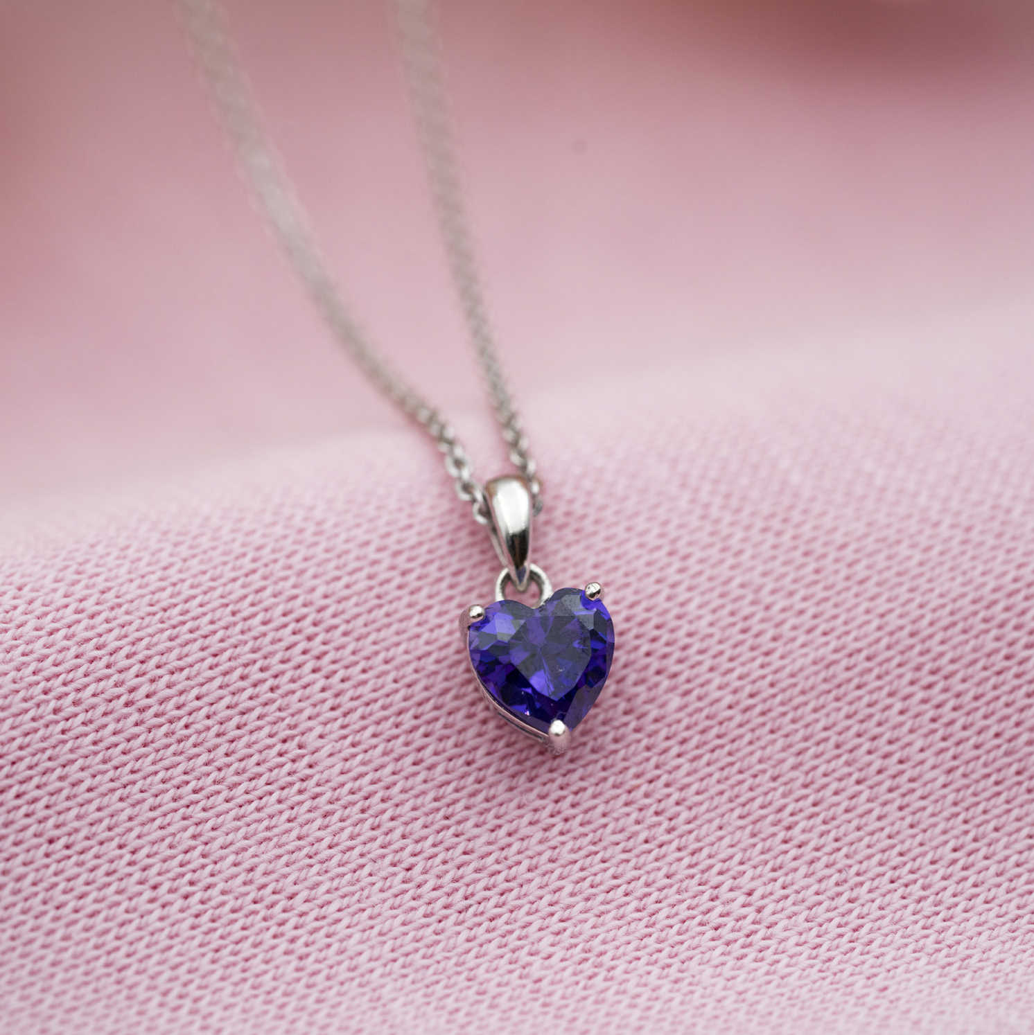 Smykke i sølv med zirkonia hjerte - Bilde 3