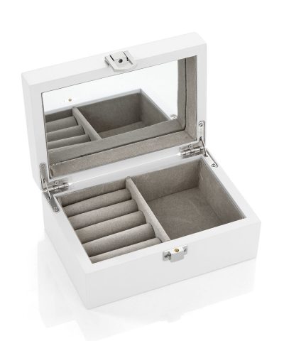 Alternative view of EIK Barn - Smykkeskrin i tre, med tinnkrone