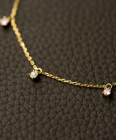 Alternative view of Ankelkjede i sølv med rosa og hvit zirkonia