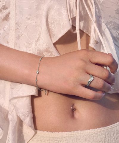 Alternative view of Selene Ring