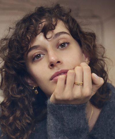 Alternative view of Annie Ring