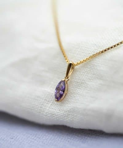 Alternative view of Anheng i gull med zirkonia lilla