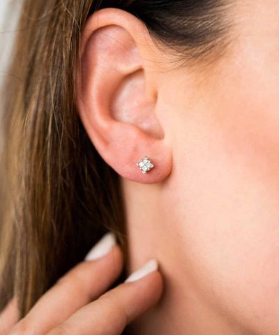 Alternative view of Øredobber i gull med diamanter 0,25ct WP