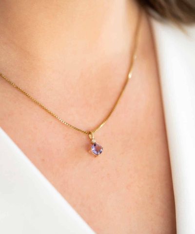 Alternative view of Anheng i gull med ametyst og zirkonia