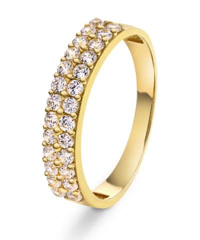 Ring i gull med zirkonia