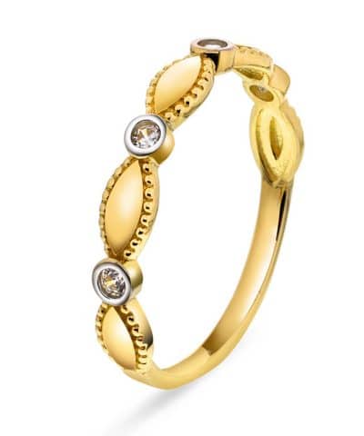 Ring i gull med zirkonia