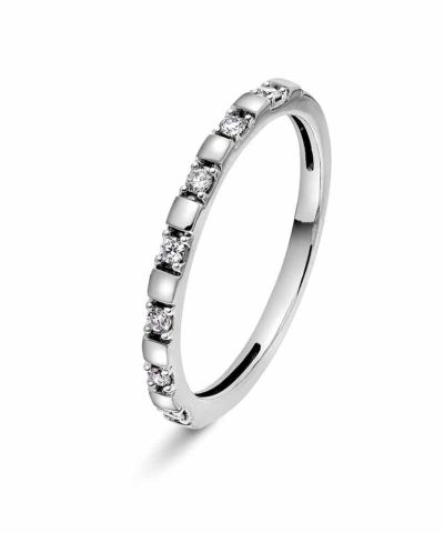 Ring i gull med diamanter 0,10 ct WP