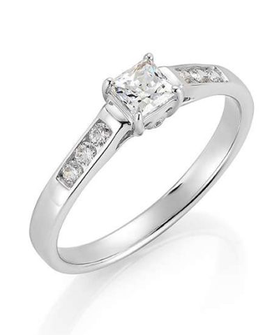 Ring 0,65ct TWVS Princess cut 585