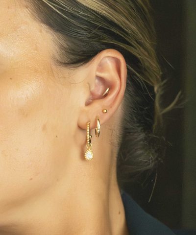 Alternative view of Øredobber i sølv med zirkonia