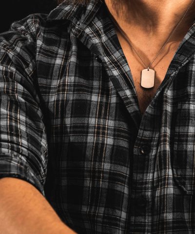 Alternative view of William smykke i stål