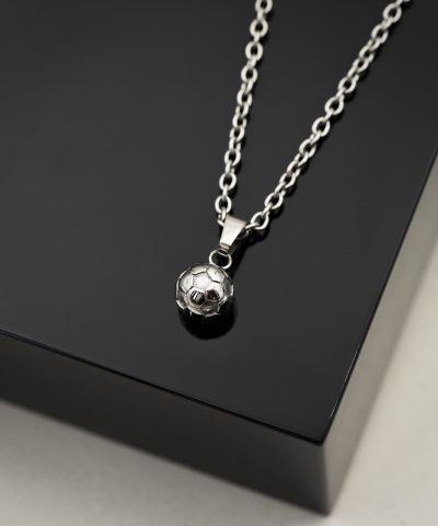 Alternative view of Fotball smykke i stål