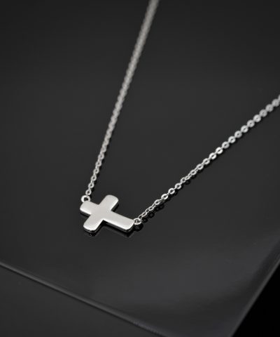 Alternative view of Matteo smykke i sølv, kors