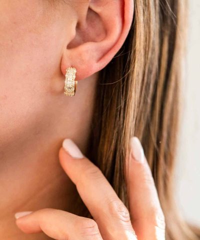 Alternative view of Øreringer i sølv med zirkonia