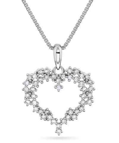 Smykke i sølv med zirkonia hjerte