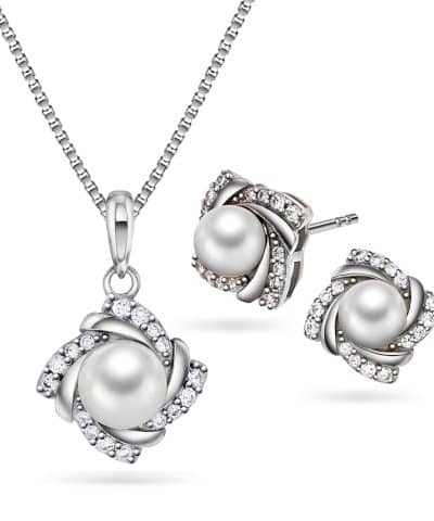 Smykkesett i sølv med zirkonia