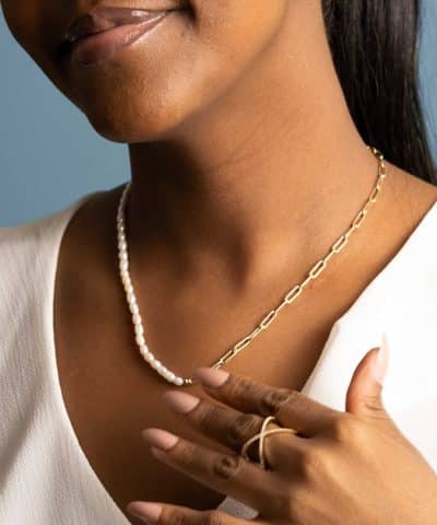 Alternative view of Smykke i sølv med perler