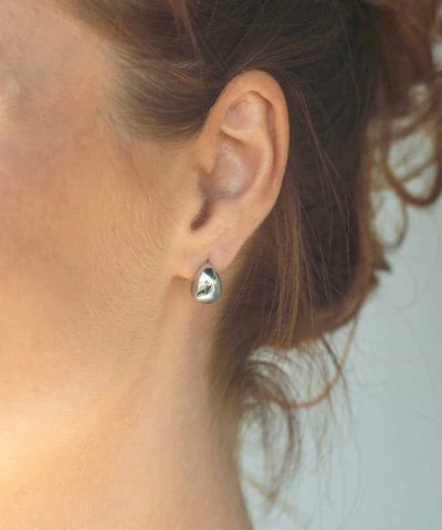 Alternative view of Milan Moonlight øredobber i sølv