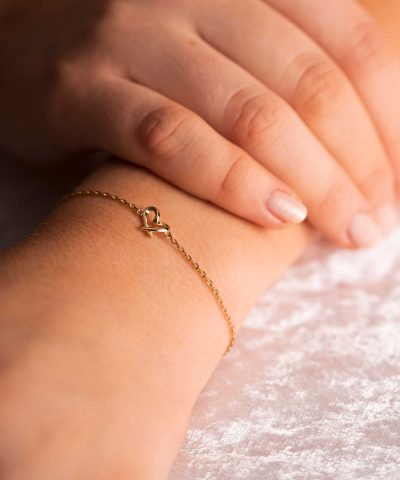 Alternative view of Hjertestrek armbånd og øredobber i sølv