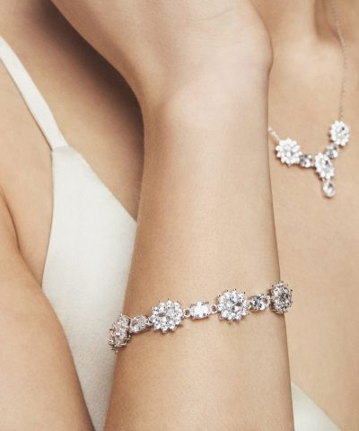 Alternative view of Royal armbånd i sølv med hvit sten