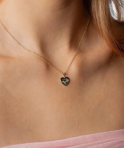 Alternative view of Hjertebank smykke i 925 forgylt sølv