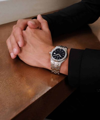 Alternative view of Maurice Lacroix Aikon Quartz 40mm - AI1108-SS002-330-1