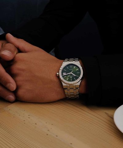 Alternative view of Maurice Lacroix Aikon Quartz 40mm - AI1108-SS002-630-1