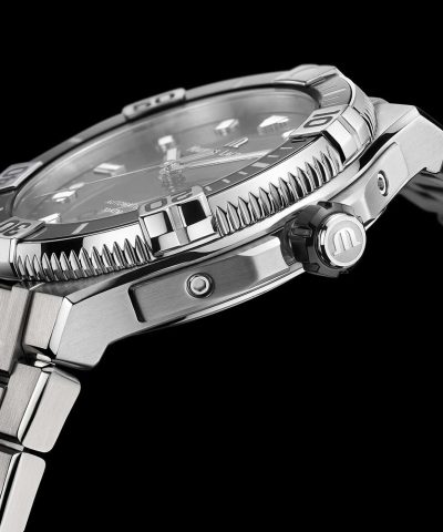 Alternative view of Maurice Lacroix Aikon Automatic Venturer 43 mm - AI6058-SS002-330-1